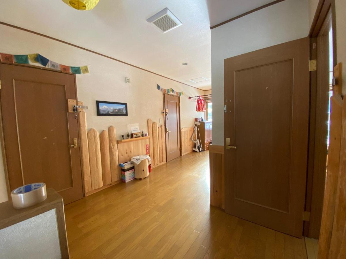 Azumino Backpackers 山の風 Hotel Matsukawa Bagian luar foto