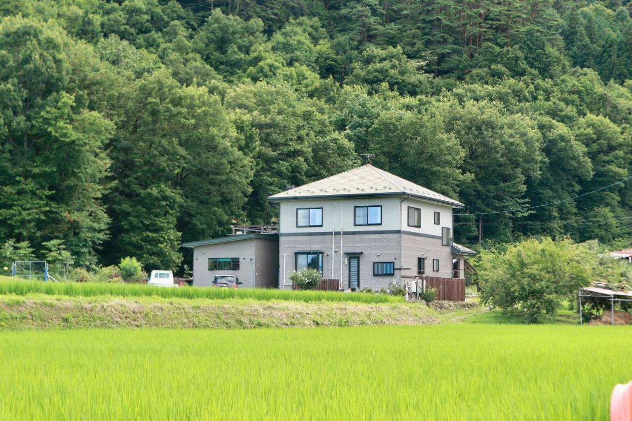 Azumino Backpackers 山の風 Hotel Matsukawa Bagian luar foto