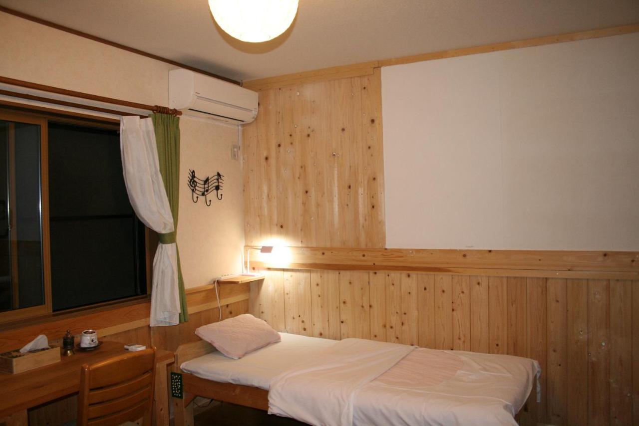 Azumino Backpackers 山の風 Hotel Matsukawa Bagian luar foto