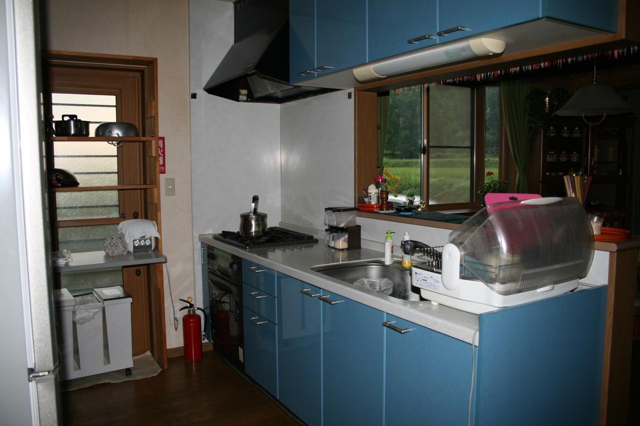 Azumino Backpackers 山の風 Hotel Matsukawa Bagian luar foto