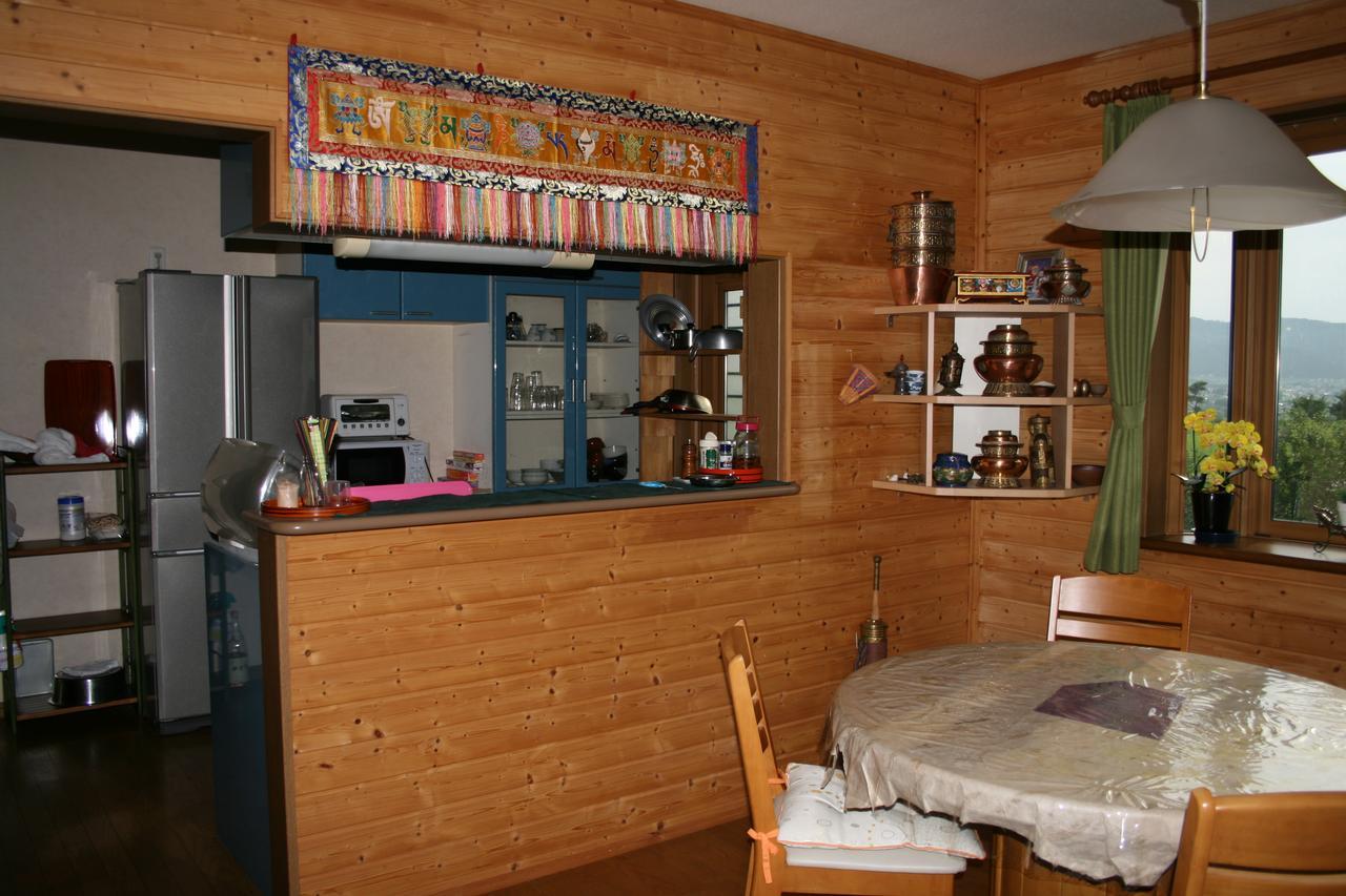 Azumino Backpackers 山の風 Hotel Matsukawa Bagian luar foto